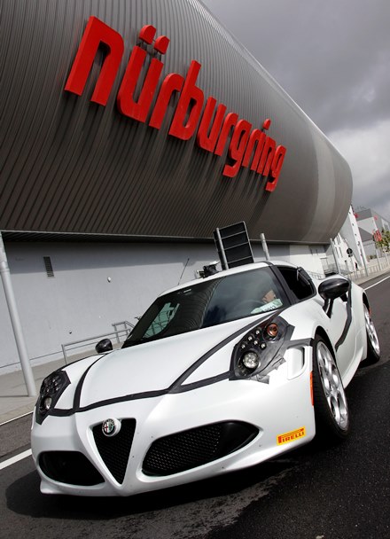 ALFA ROMEO 4C_1