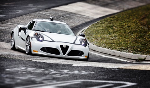 ALFA ROMEO 4C_2