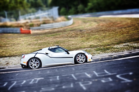 ALFA ROMEO 4C_3
