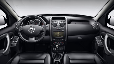 VERSION E2 PLUS - 4WD - SELLERIE CUIR - PLANCHE DE BORD AVEC MEDIA NAV ET PRISE 12 VOLTS