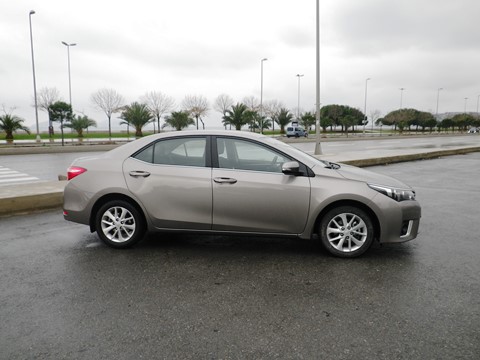 Toyota Corolla test3