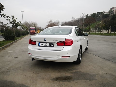 Bmw 320 test4