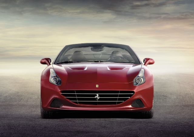 FERRARI CALIFORNIA T_2