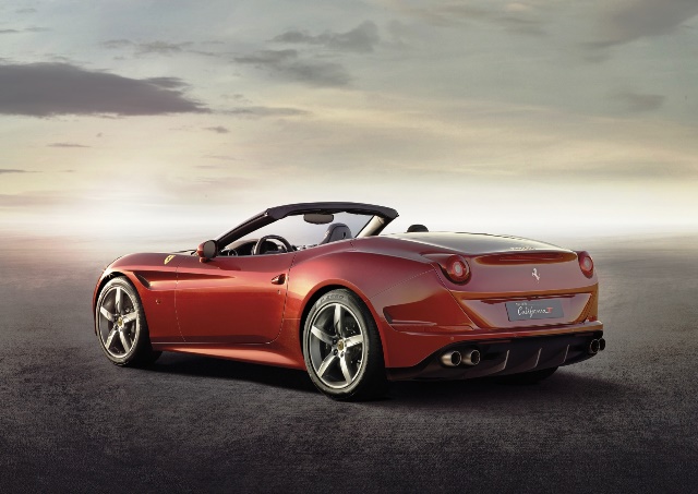 FERRARI CALIFORNIA T_3