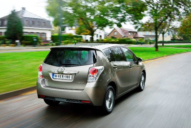 Toyota Verso3