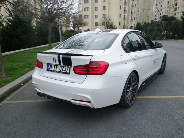 BMW M test4