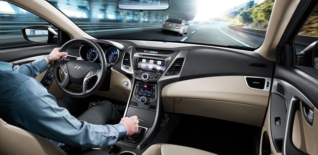 Hyundai Elantra-3