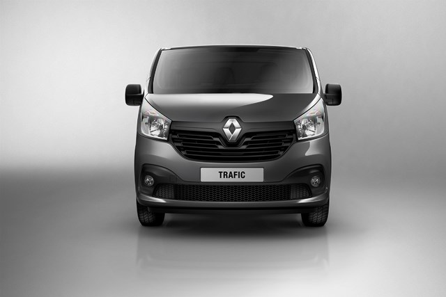 RENAULT TRAFIC 1