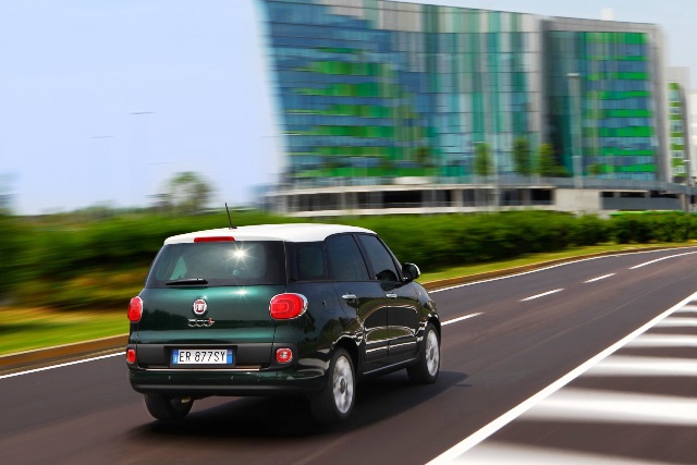 FIAT_500L_LIVING_3