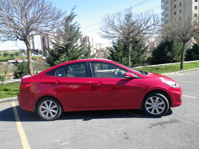 Hyundai aksent test2