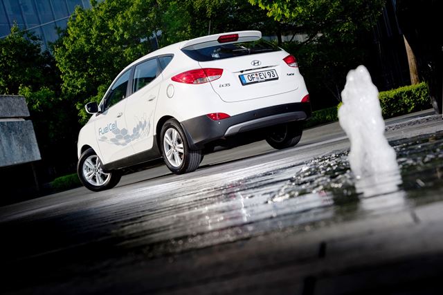 Hyundai ix35 Fuel Cell (1)