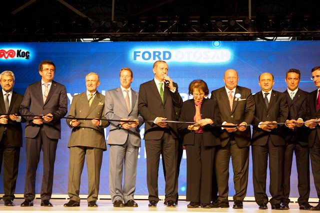 FORD Yenikoy Fabrikasi Acilis Toreni3