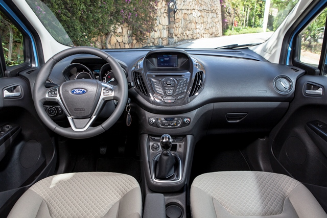 Ford Tourneo Courier7