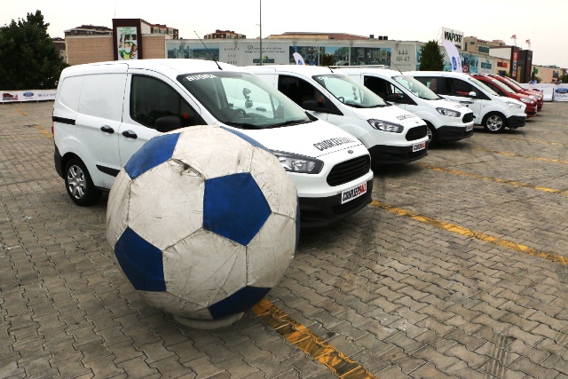 Ford Courierball1