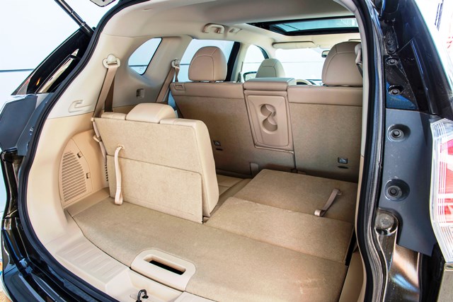 Nissan_X-Trail_Lansman2