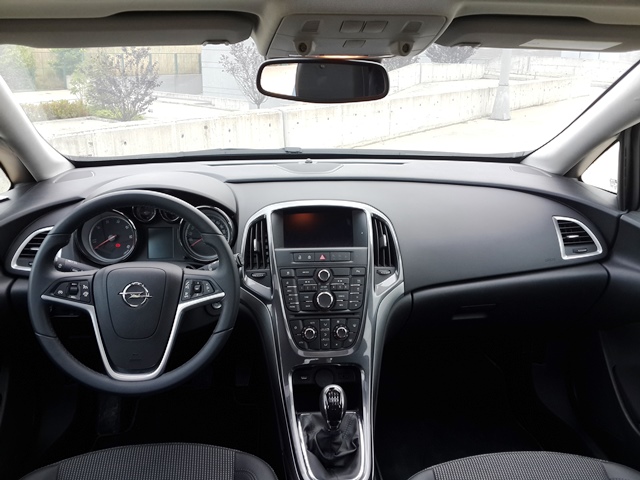 Opel Astra Test5