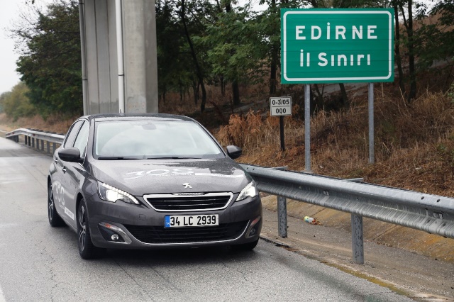 Peugeot_308_PureTech5