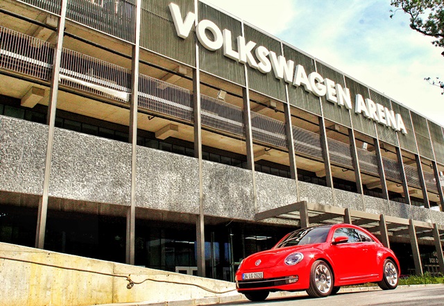 Volkswagen_Arena (1)
