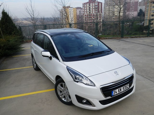 Peugot 5008 test5