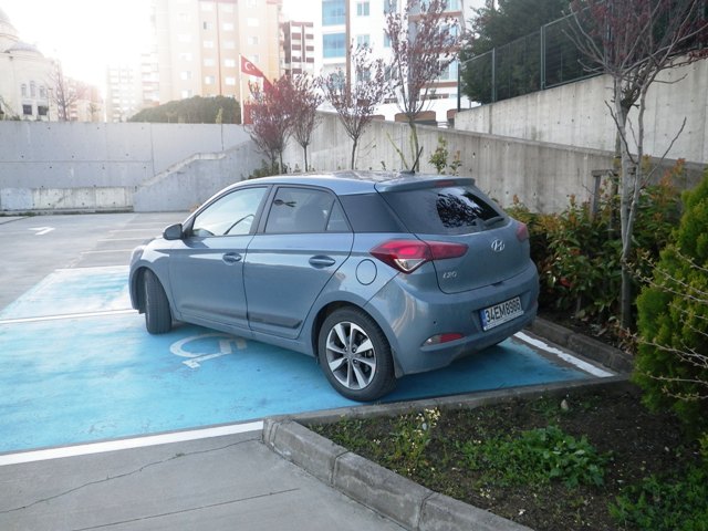 Hyundai i20 test4