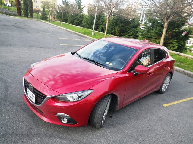 Mazda 3 test2