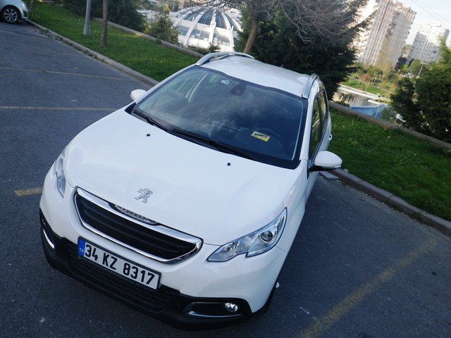 Peugeot 2008 test2