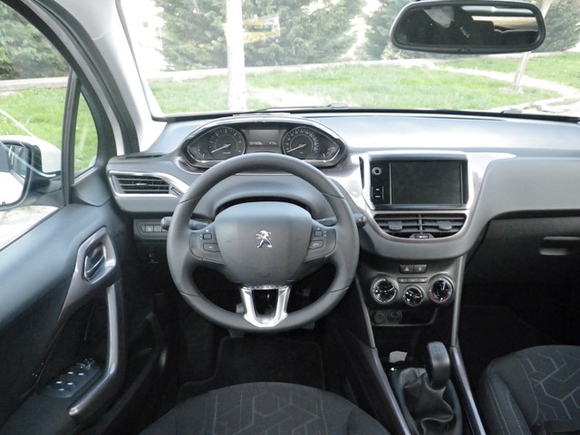 Peugeot 2008 test4