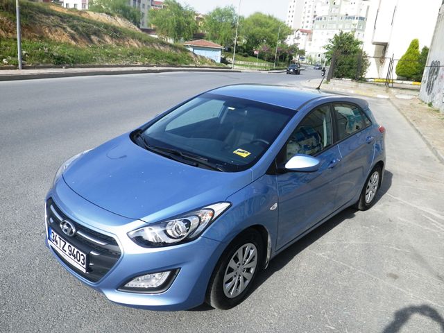 Hyundai i30 test2