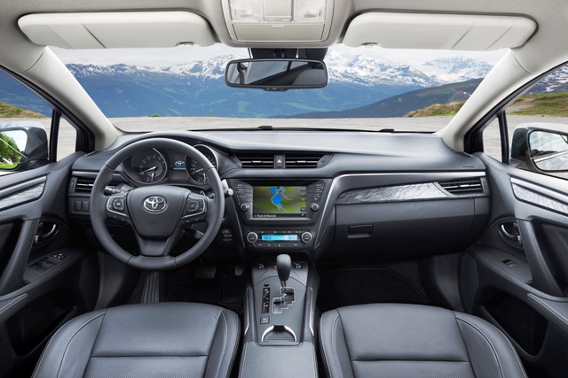 Toyota Avensis Prestijin 4