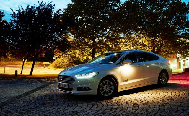 Ford Yeni Aydinlatma Teknolojisi2