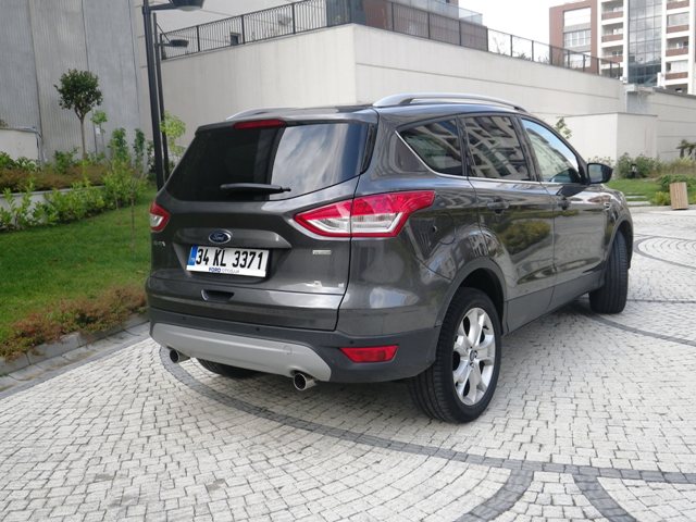 Ford kuga test4