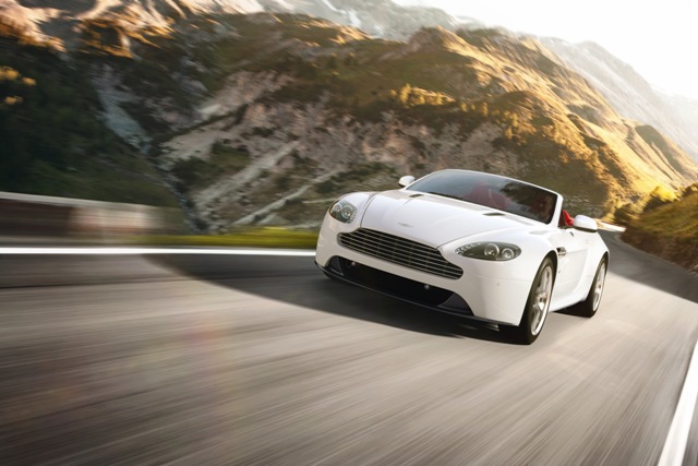 Aston Martin Vantage Serisi2
