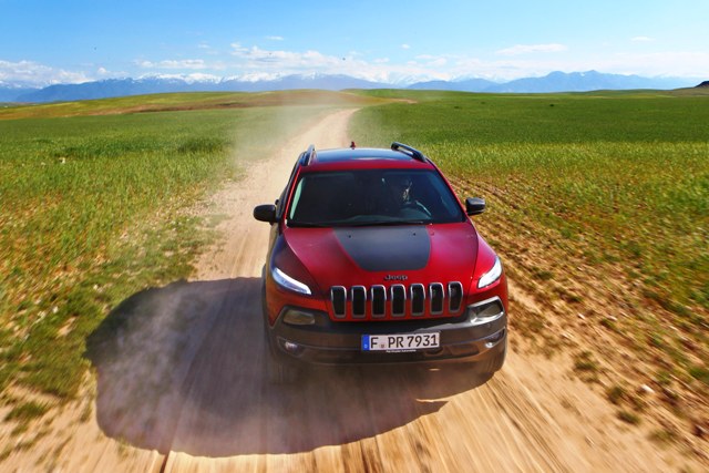 Jeep Cherokee-2
