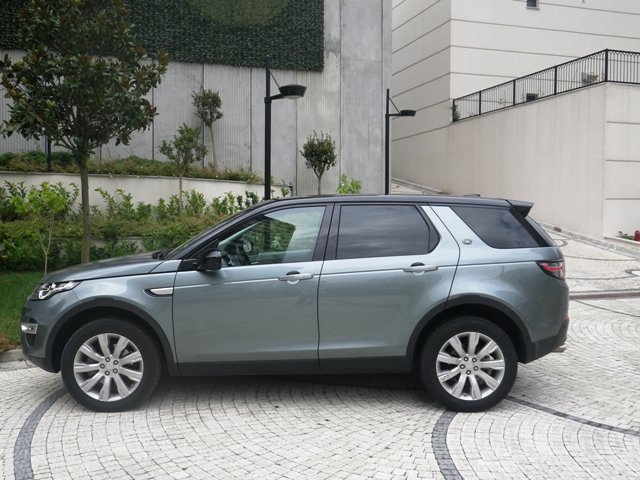 Land Rover test2
