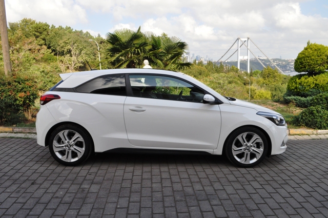 Hyundai i20 spor test7