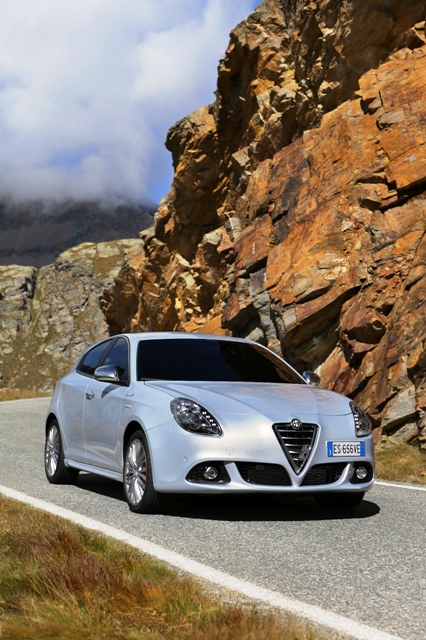 Alfa Romeo Giulietta-2