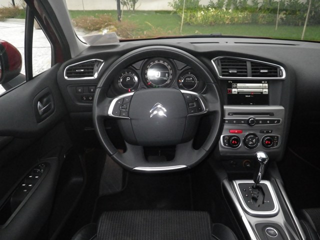 Citroen C4 Benzinli test3
