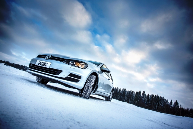 Nokian_Weatherproof_011