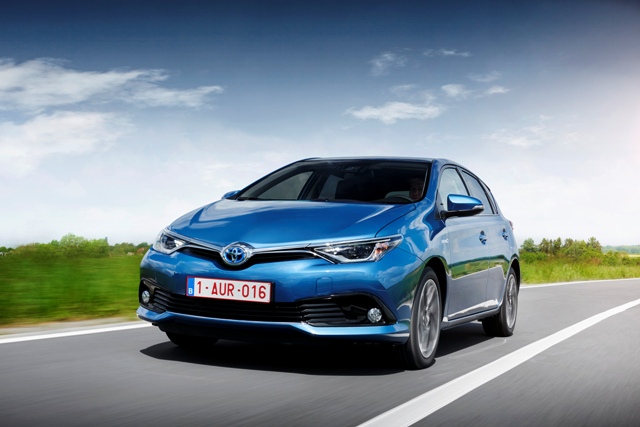 Yeni Auris (2)