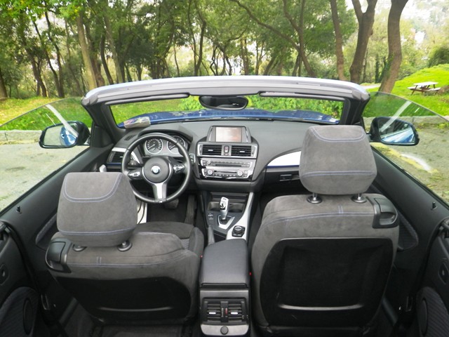 BMW 218i test11