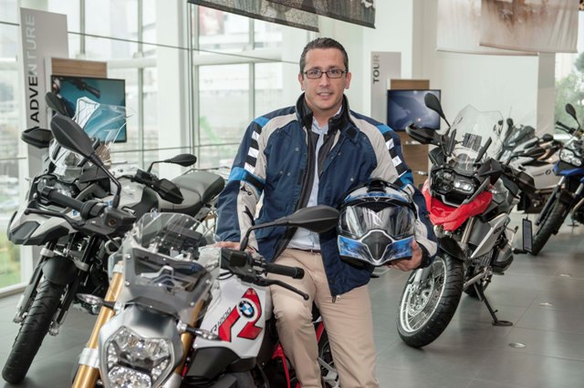 BMW motosiklet 3