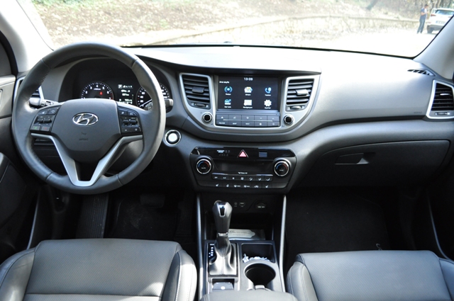 Hyundai Tuscon test3