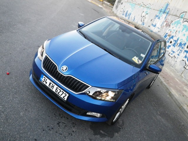 Skoda Fabia test2