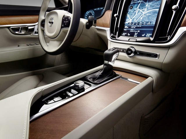 170852_Interior_Tunnel_Console_Volvo_S90