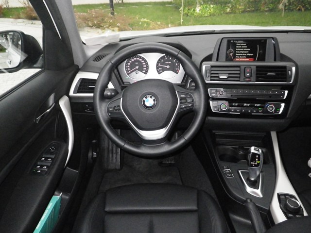 BMW 118i test2