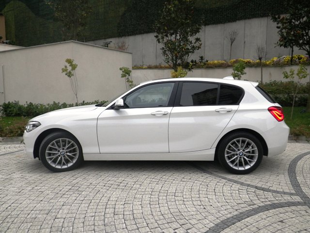BMW 118i test3