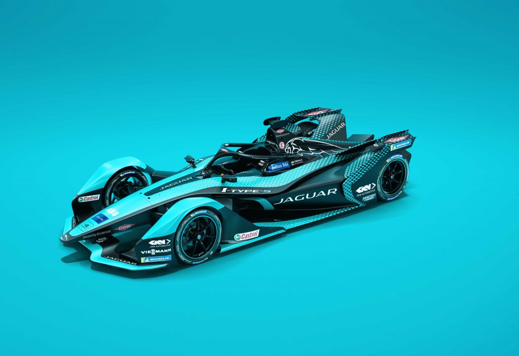 Jaguar’ın yeni elektrikli yarış otomobili I-TYPE 5 tanıtıldı