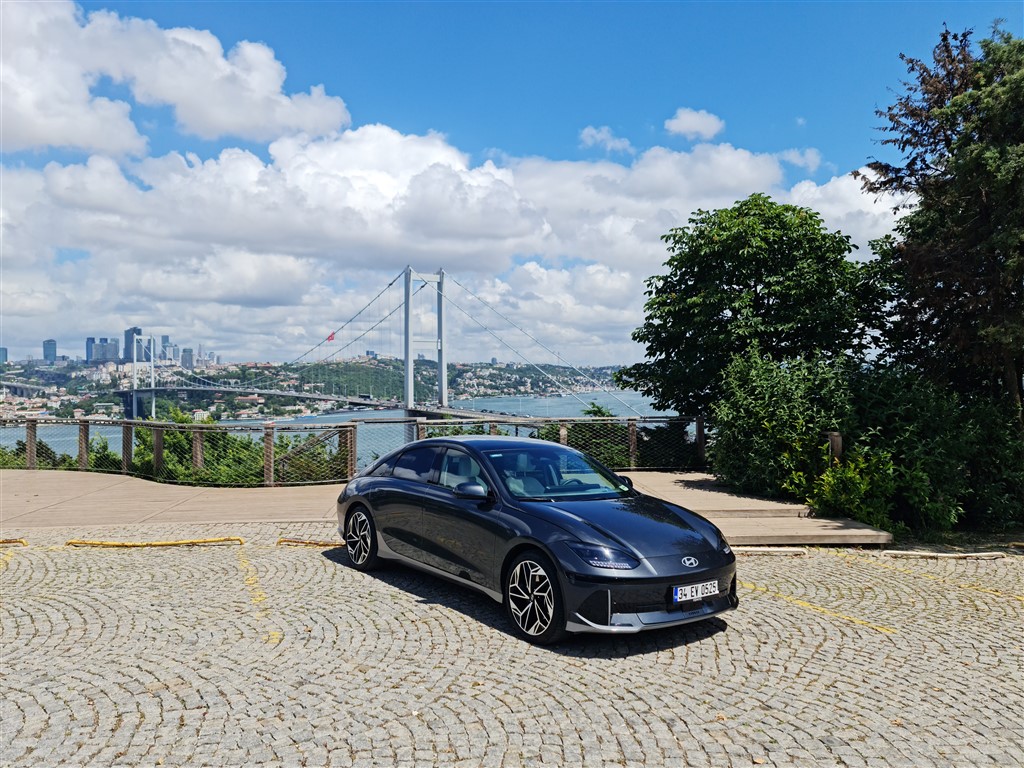 Hyundai IONIQ 6