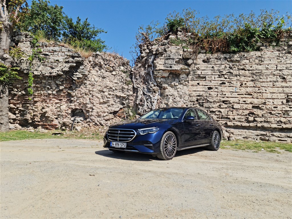 Dört Tekerlekten Çekiş Severlere: Mercedes Benz E-Serisi 4Matic