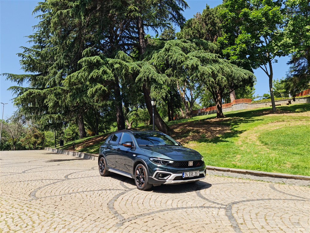 Hafif Arazi ve Ekonomi Severlere Fiat Egea Cross S4 Limited
